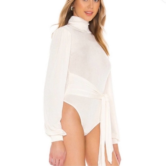 612 NWT Free People X REVOLVE Bring It Back Bodysuit - Picture 4 of 9